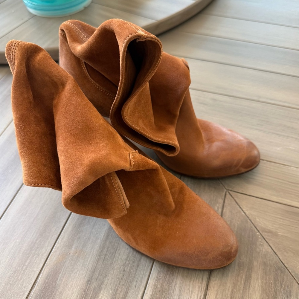 Free People Women's Tan Suede Ankle Boots